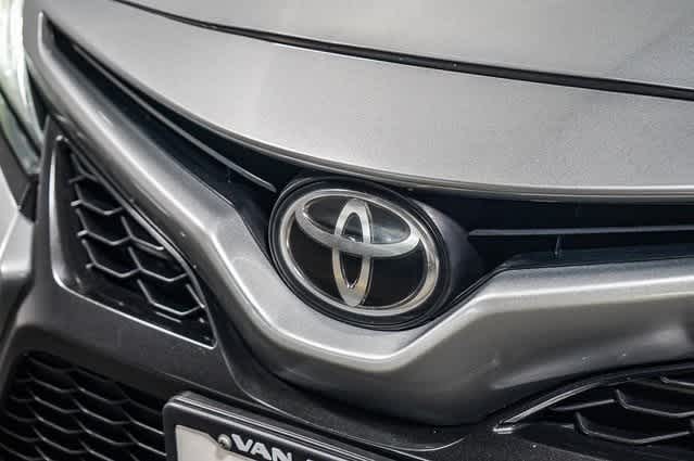 Thumbnail: 2021 Toyota Camry - 9
