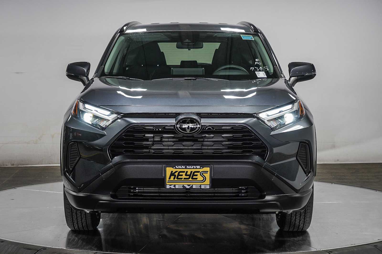 Thumbnail: 2025 Toyota RAV4 - 2
