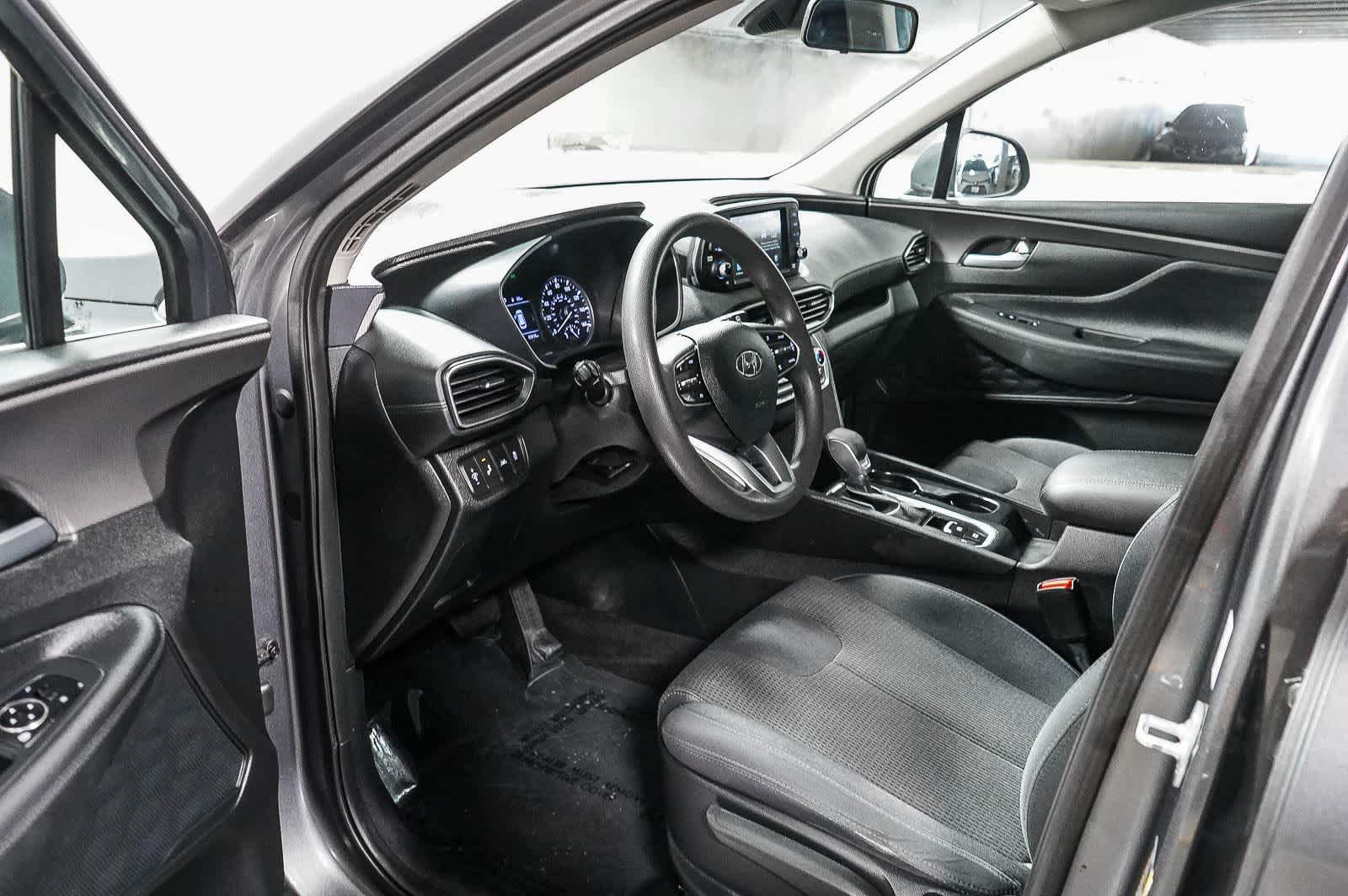 Thumbnail: 2019 Hyundai Santa Fe - 17