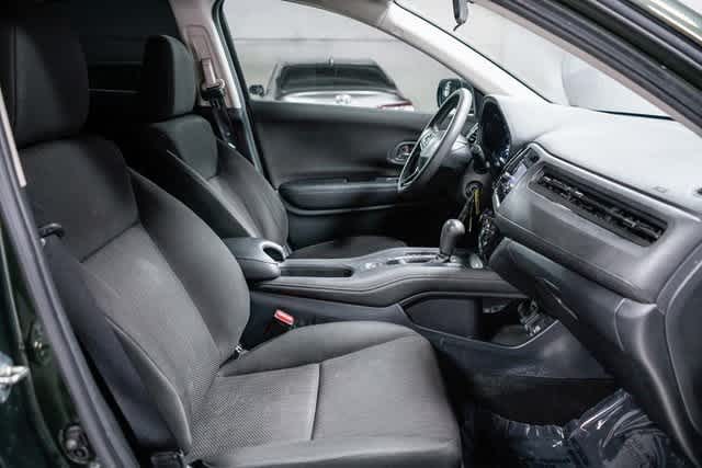 Thumbnail: 2017 Honda HR-V - 15