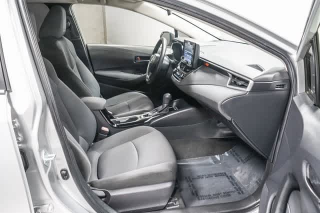 2022 Toyota Corolla LE 17