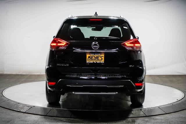 Thumbnail: 2019 Nissan Rogue - 3