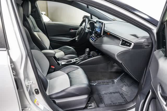 2020 Toyota Corolla XSE 17