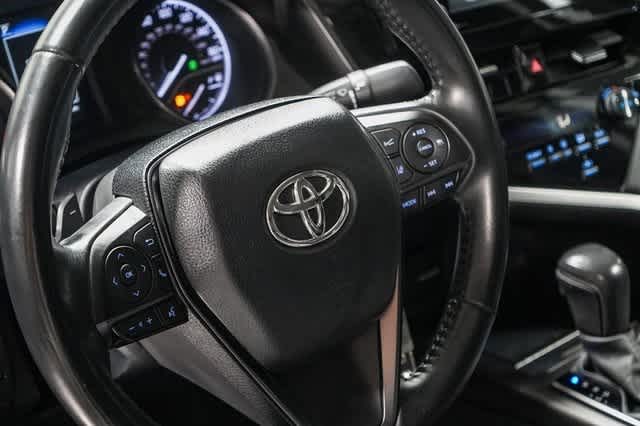 Thumbnail: 2023 Toyota Camry - 21