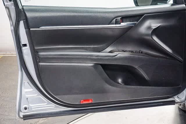 Thumbnail: 2023 Toyota Camry - 21