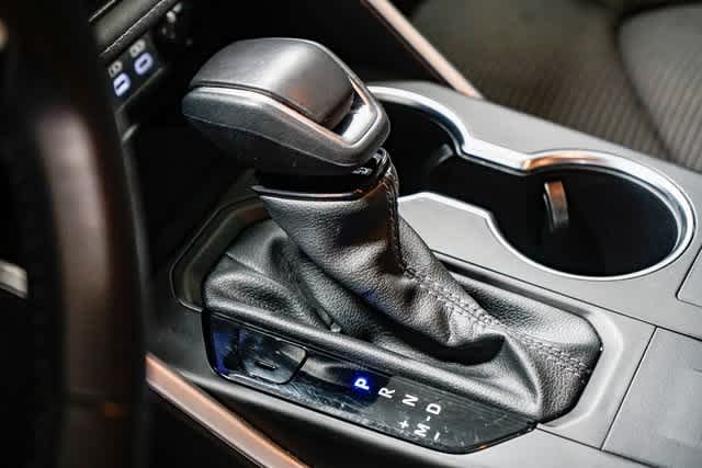 Thumbnail: 2024 Toyota Highlander - 22