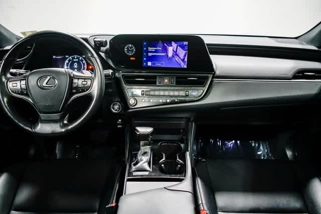 Thumbnail: 2025 Lexus ES - 12