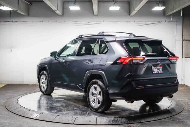 Thumbnail: 2019 Toyota RAV4 - 2