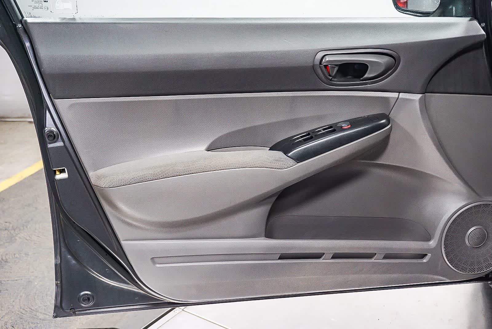 Thumbnail: 2009 Honda Civic - 21
