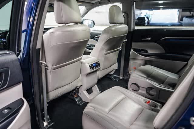 2014 Toyota Highlander Limited Platinum 19