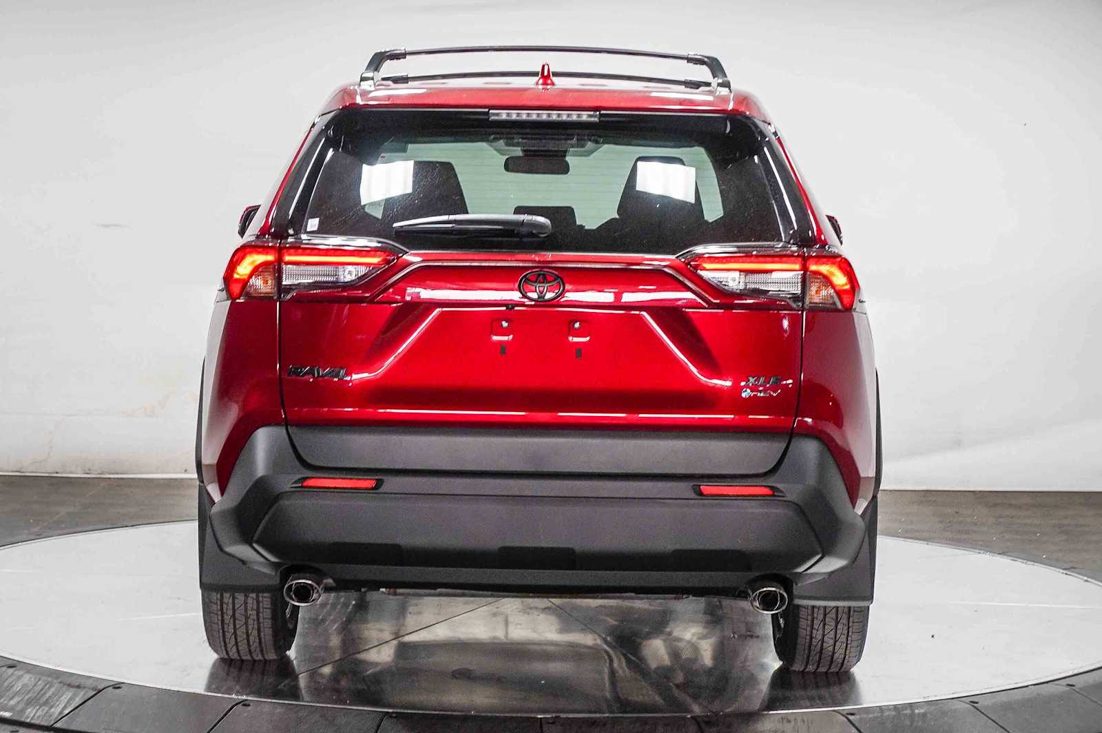 Thumbnail: 2025 Toyota RAV4 - 5
