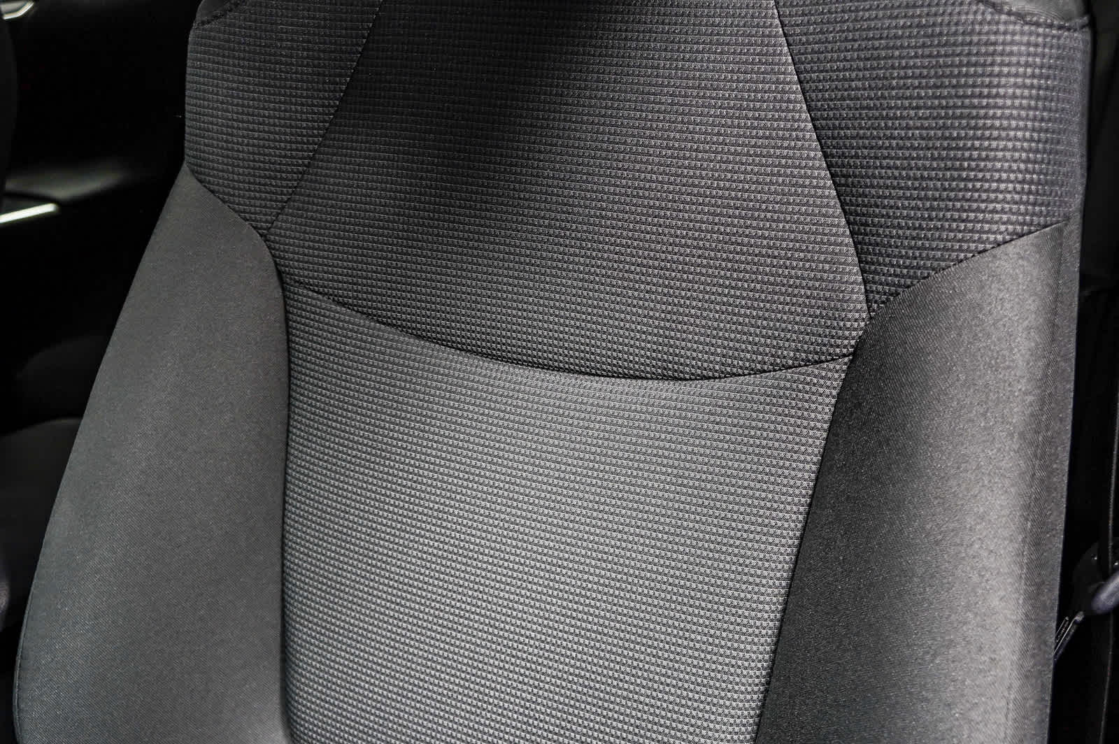 Thumbnail: 2025 Toyota RAV4 - 30