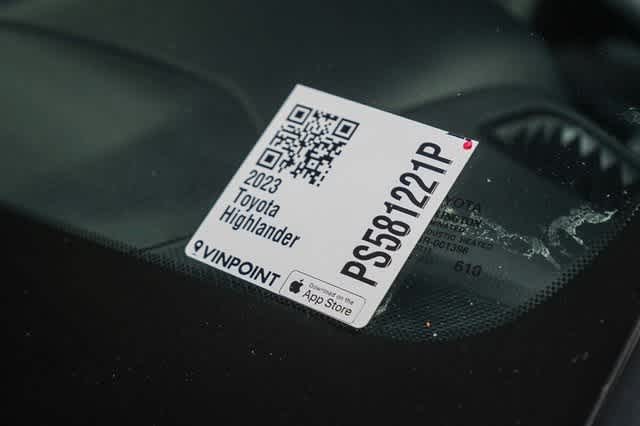 Thumbnail: 2023 Toyota Highlander - 31