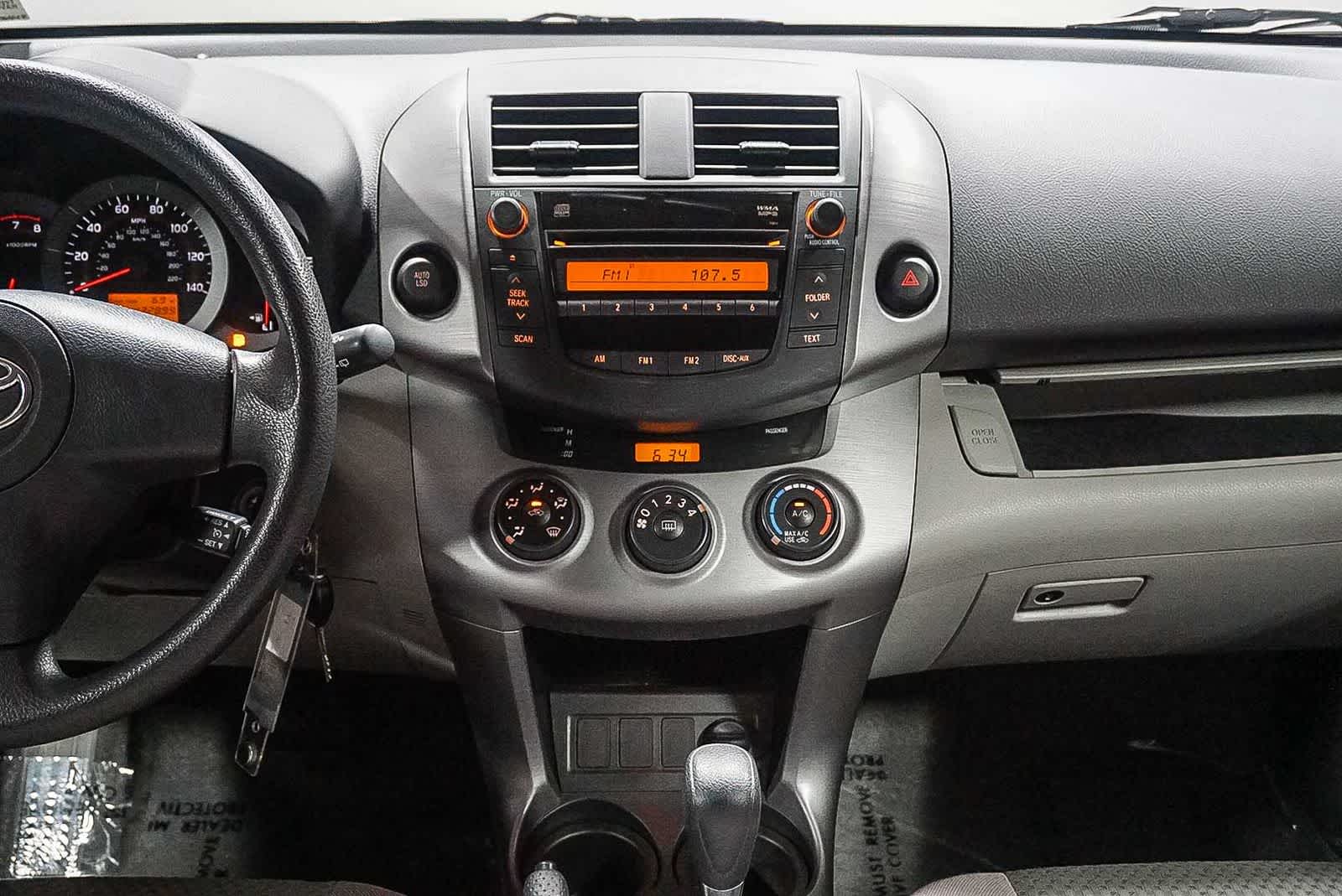 Thumbnail: 2008 Toyota RAV4 - 13