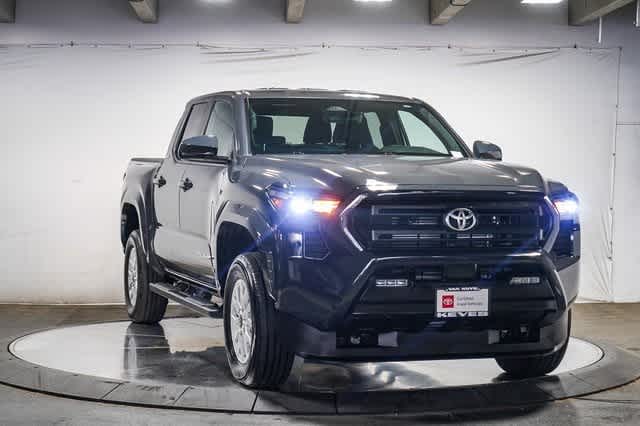 2025 Toyota Tacoma SR5 6