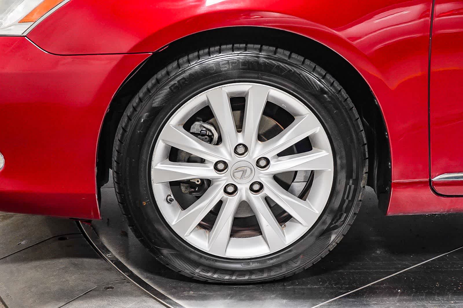 Thumbnail: 2010 Lexus ES - 10