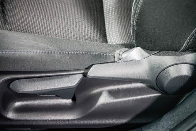 Thumbnail: 2021 Toyota Prius - 19