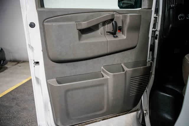 Thumbnail: 2020 Chevrolet Express - 18