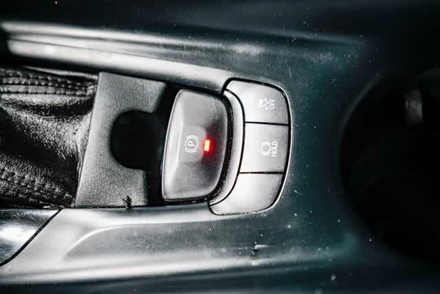 Thumbnail: 2018 Toyota C-HR - 23