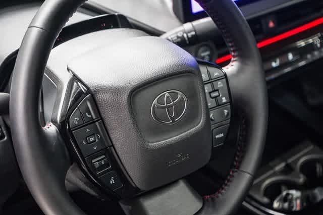 Thumbnail: 2024 Toyota Prius Prime - 22
