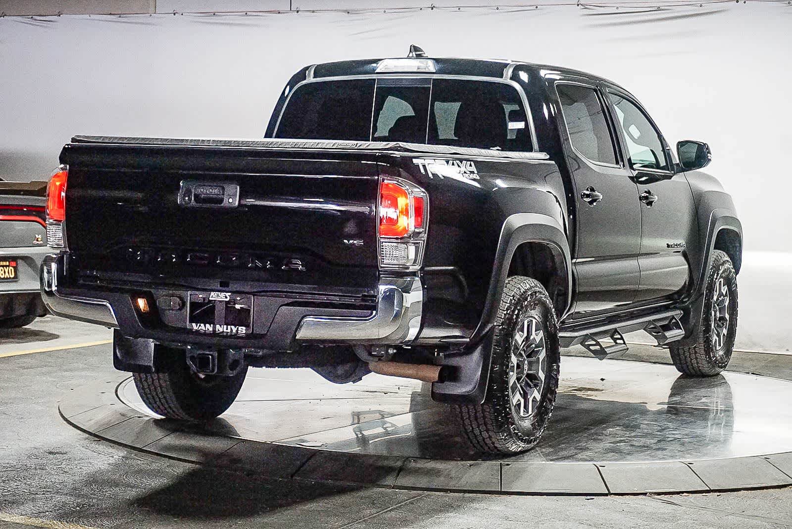 Thumbnail: 2023 Toyota Tacoma - 11