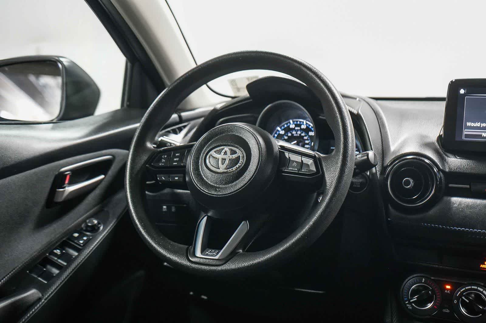 Thumbnail: 2020 Toyota Yaris - 16