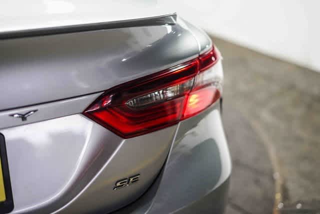 Thumbnail: 2023 Toyota Camry - 9