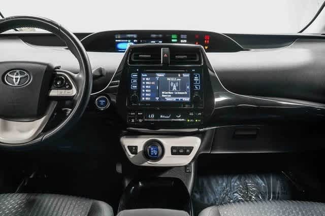 Thumbnail: 2018 Toyota Prius Prime - 14