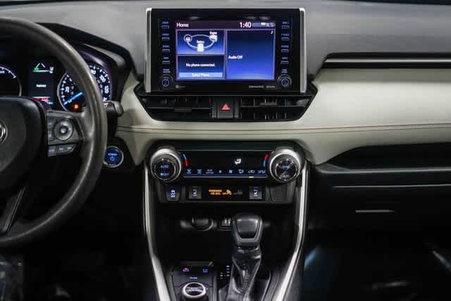 Thumbnail: 2019 Toyota RAV4 - 14