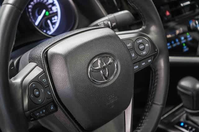 Thumbnail: 2023 Toyota Camry - 22