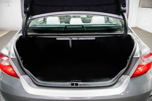Thumbnail: 2015 Toyota Camry - 27