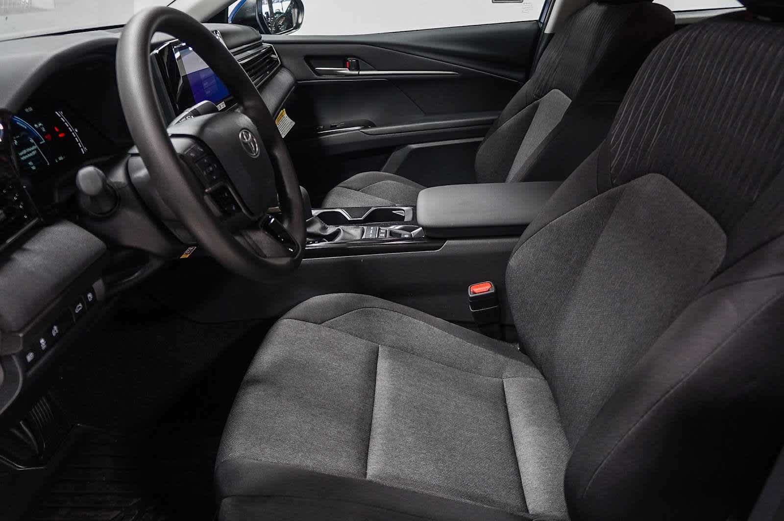 Thumbnail: 2025 Toyota Camry - 17