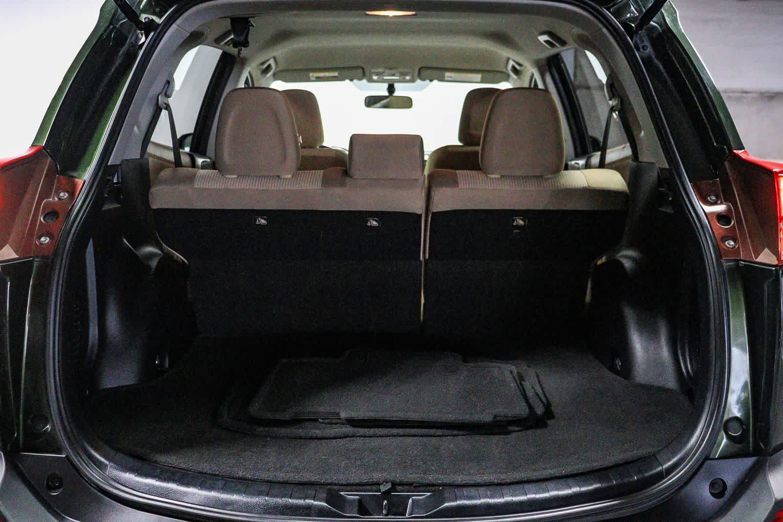 Thumbnail: 2013 Toyota RAV4 - 26