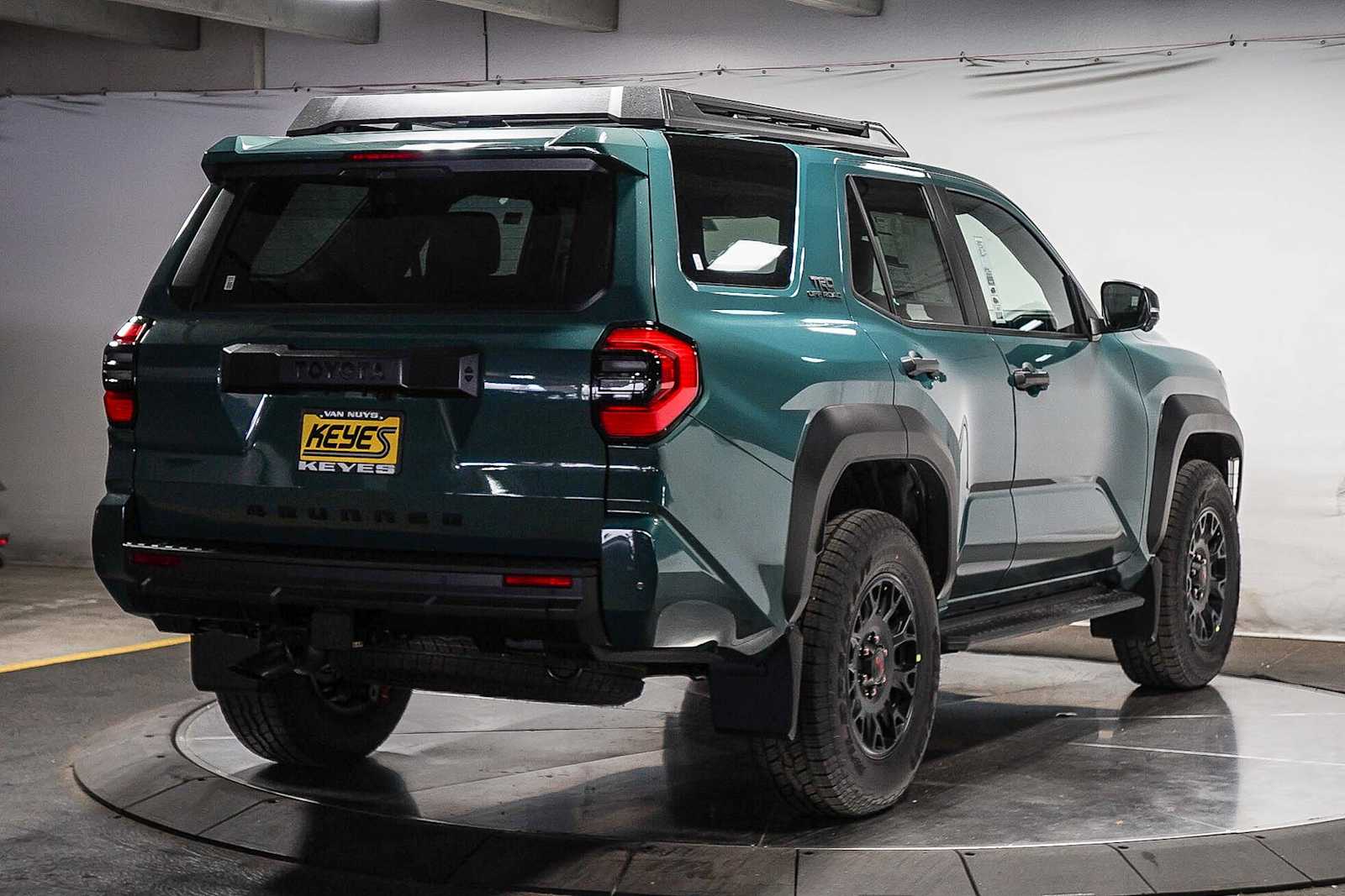 Thumbnail: 2025 Toyota 4Runner - 4