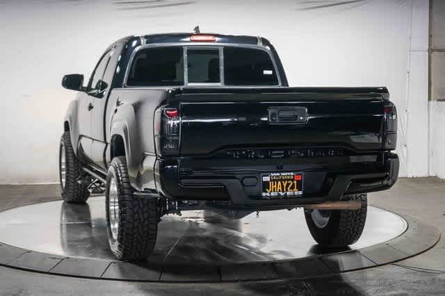 Thumbnail: 2019 Toyota Tacoma - 2