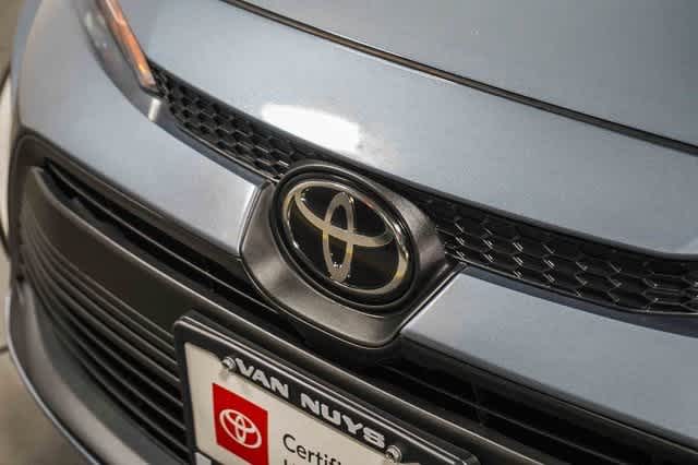 Thumbnail: 2023 Toyota Corolla - 9