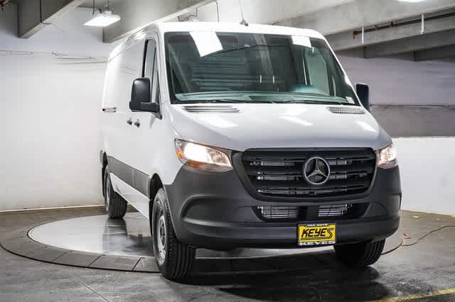Thumbnail: 2023 Mercedes-Benz Sprinter - 5