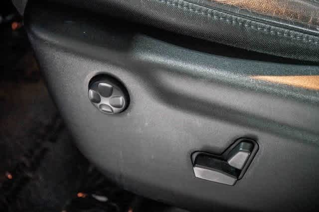 Thumbnail: 2021 Jeep Grand Cherokee - 20