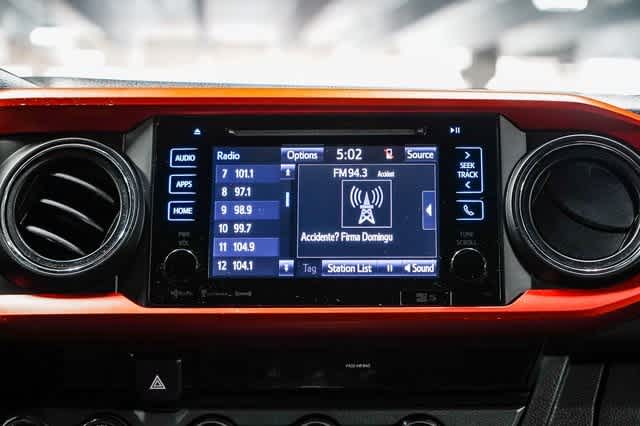 Thumbnail: 2018 Toyota Tacoma - 14