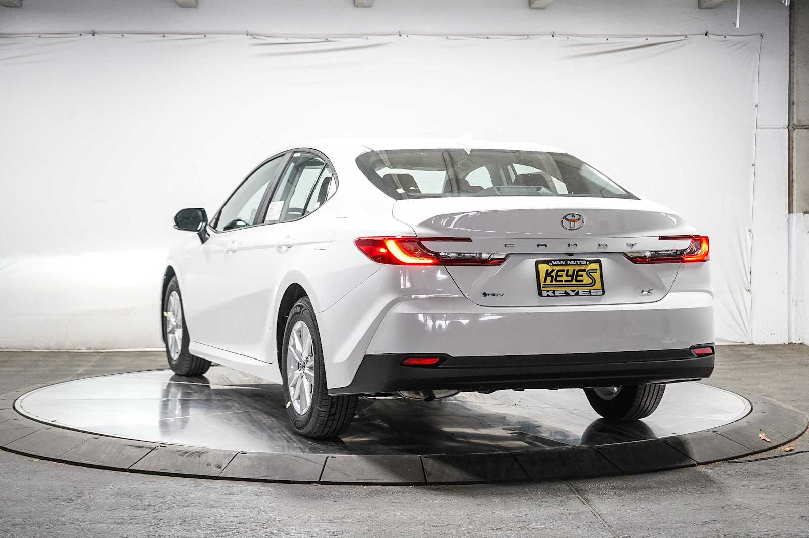 Thumbnail: 2025 Toyota Camry - 2