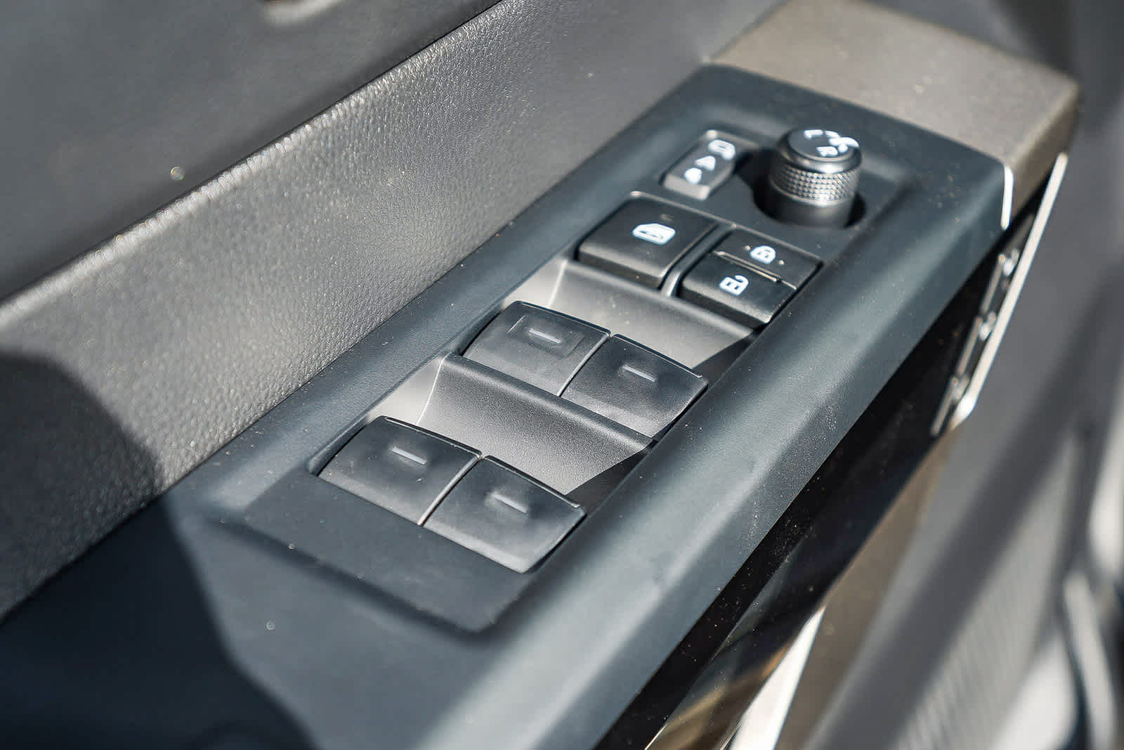 Thumbnail: 2026 Toyota Tundra - 25