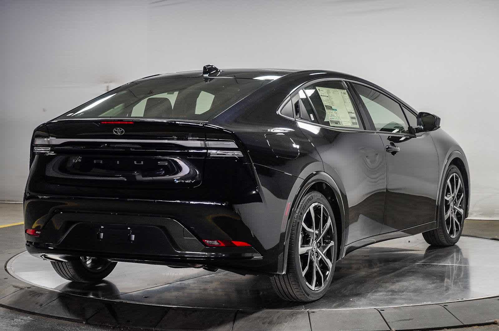 Thumbnail: 2026 Toyota Prius - 4