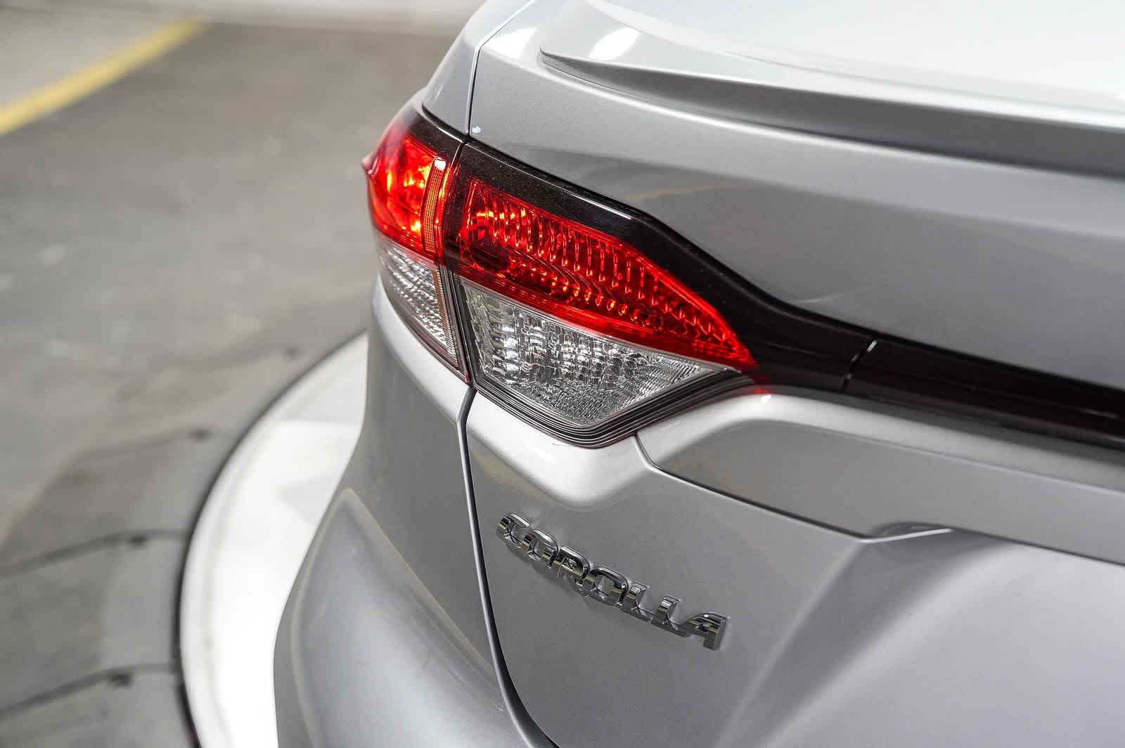 Thumbnail: 2025 Toyota Corolla - 12