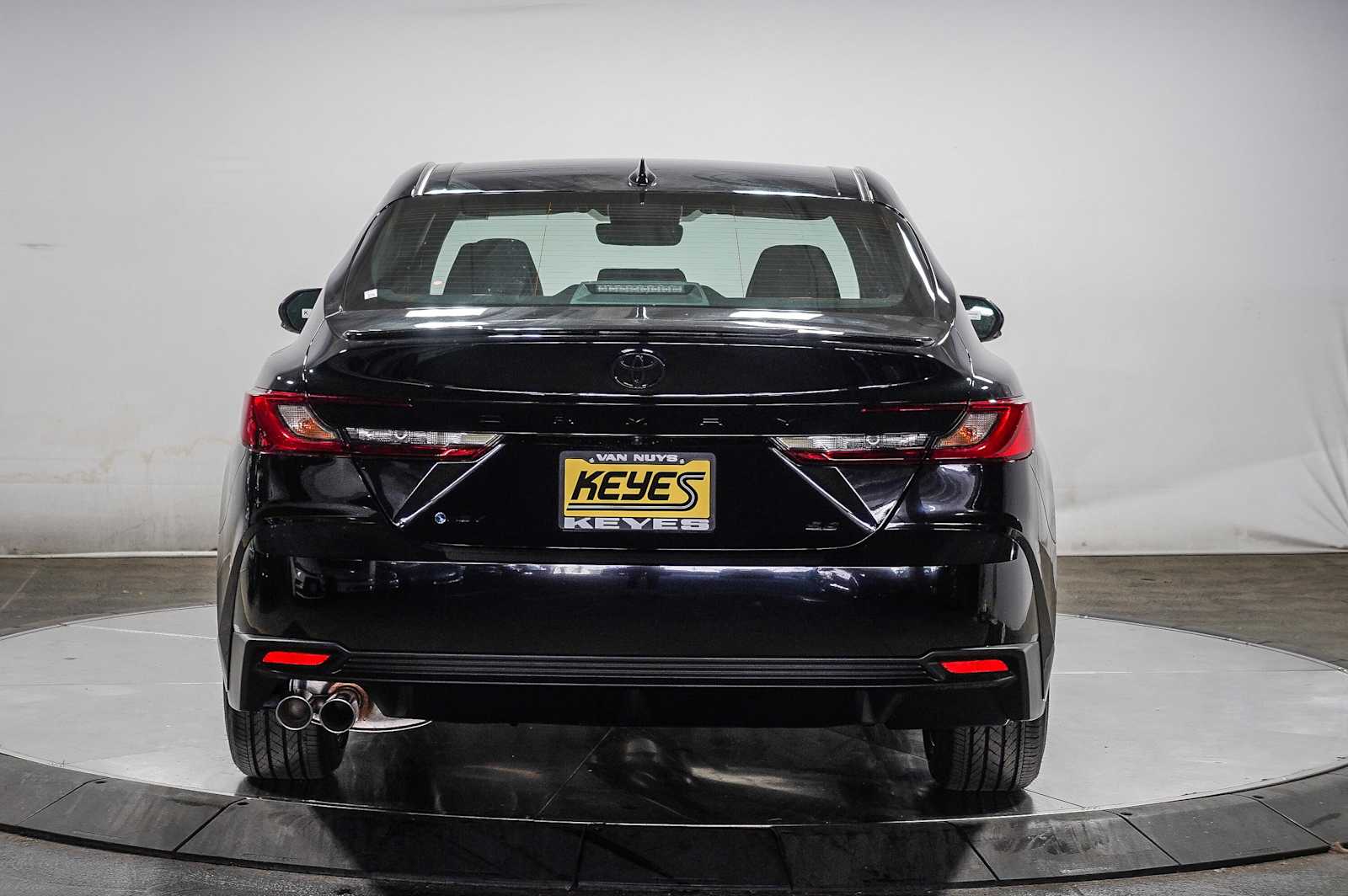 2025 Toyota Camry SE 5
