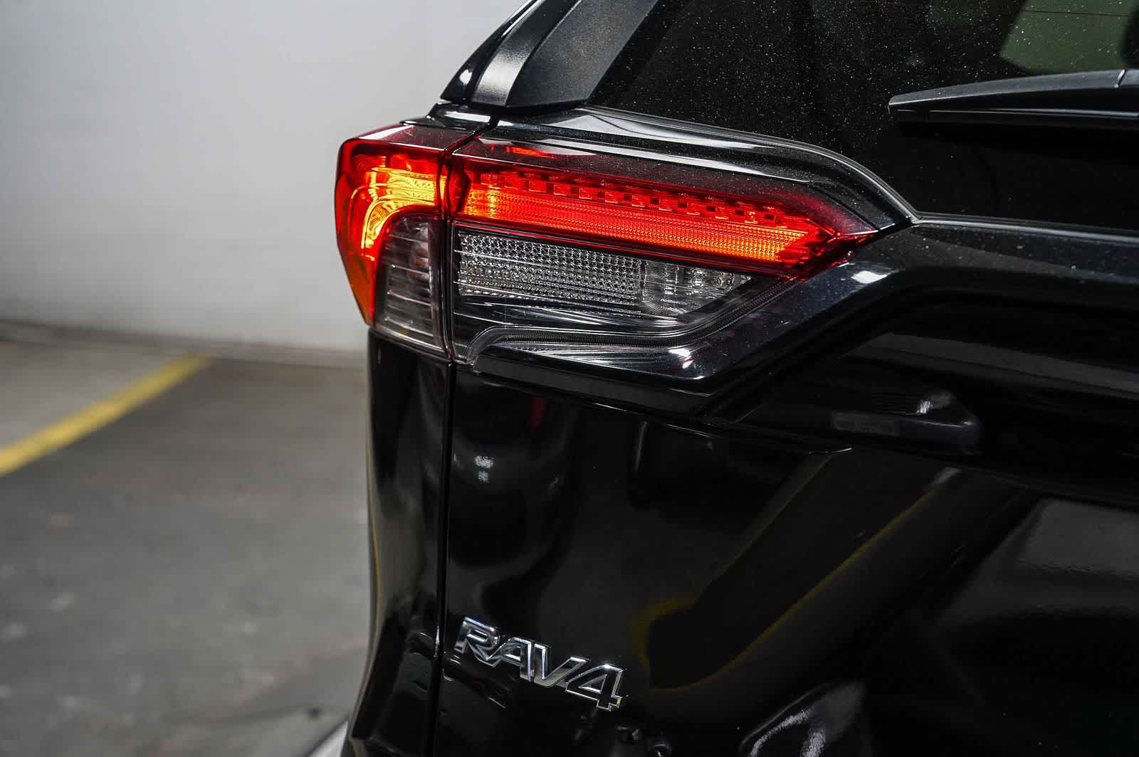 Thumbnail: 2023 Toyota RAV4 - 12