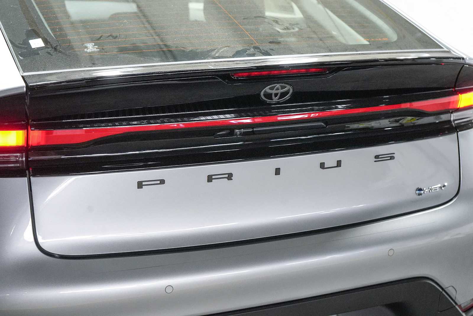 Thumbnail: 2025 Toyota Prius - 12