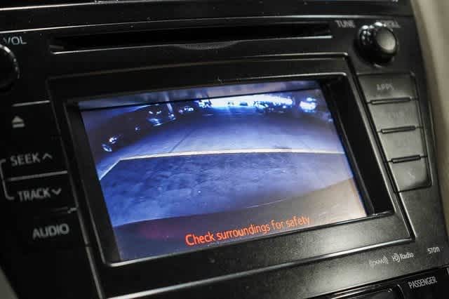 Thumbnail: 2013 Toyota Prius v - 25