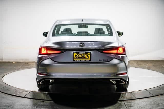 Thumbnail: 2025 Lexus ES - 3
