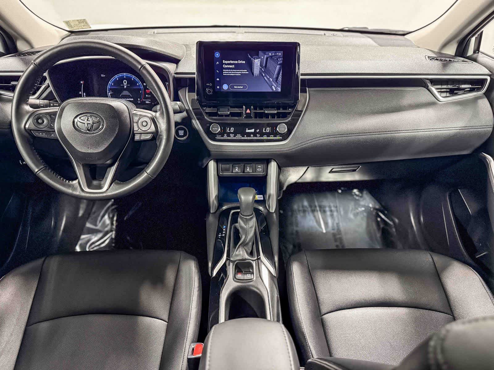 Thumbnail: 2023 Toyota Corolla Cross - 14