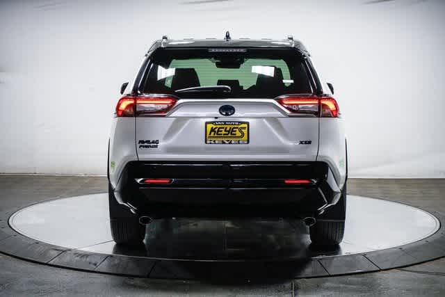 2022 Toyota RAV4 Prime XSE 4